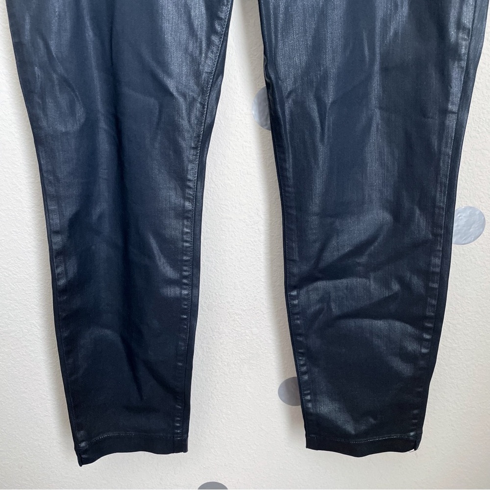 Divine Rights of Denim Skinny Ankle Crop Coated Denim Jeans - Picture 4 of 8